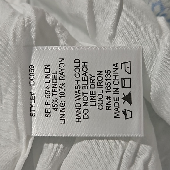 HERSY MEDALLION PRINT BABYDOLL DRESS M NWOT - Picture 9 of 13